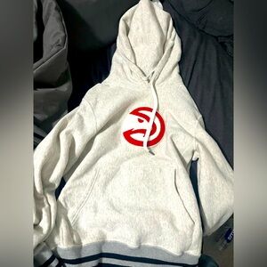 Todd Snyder Men’s hoodie Size Medium Atlanta Hawks